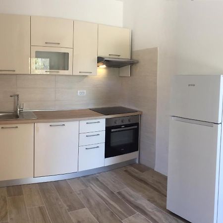 Ferienwohnung Lucia Cres Exterior foto